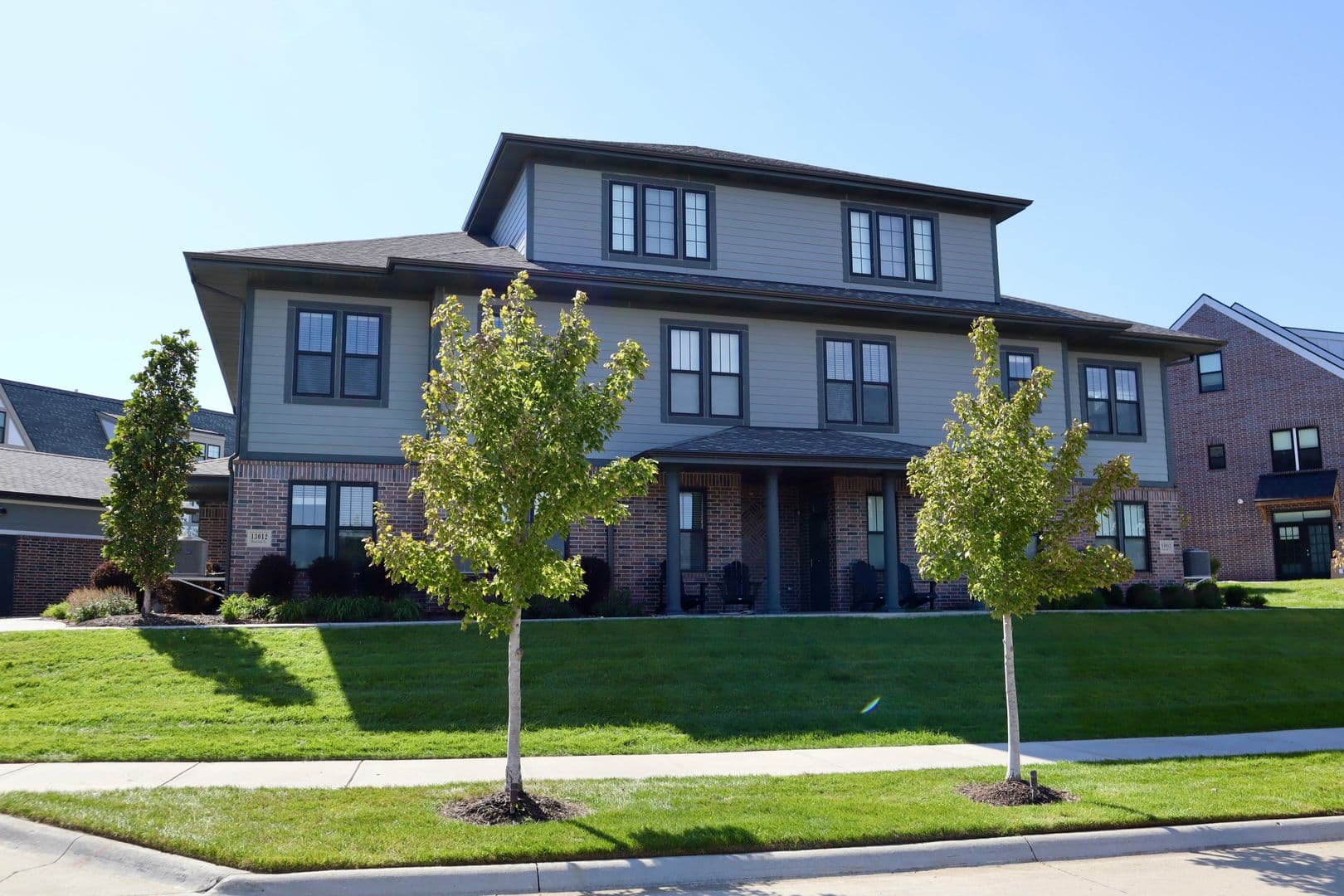 Omaha Apartment: 13108 Lincoln Road