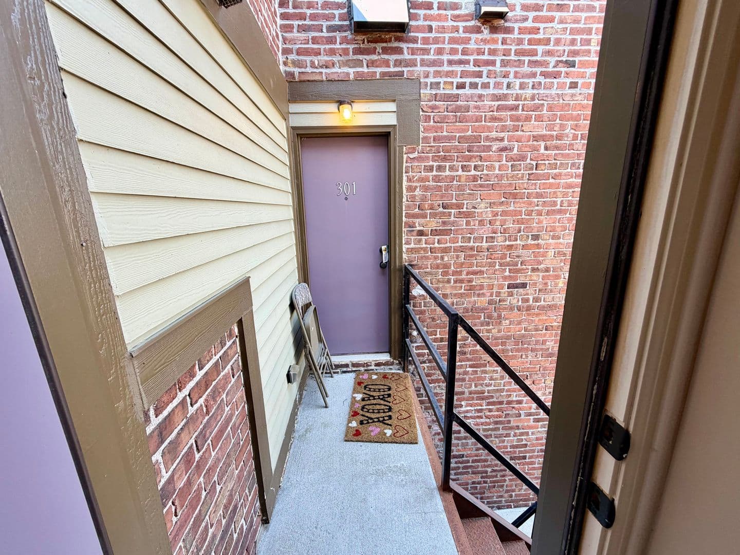 Omaha Apartment: 515 S. 31st Street