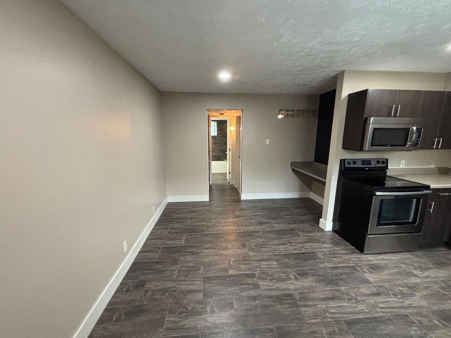 Omaha Apartment: 511 S. 31st Street