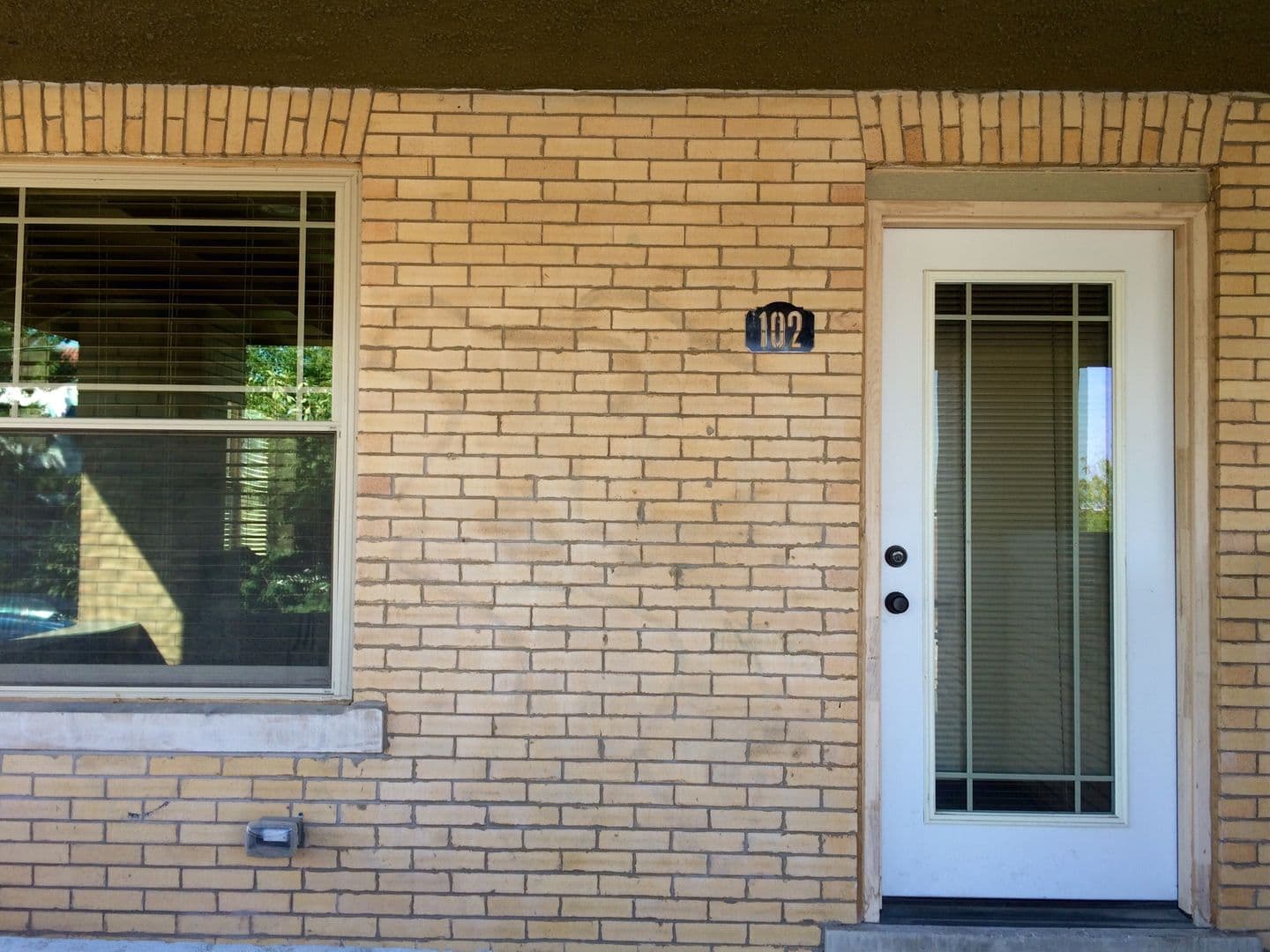 Omaha Apartment: 806 Park Avenue