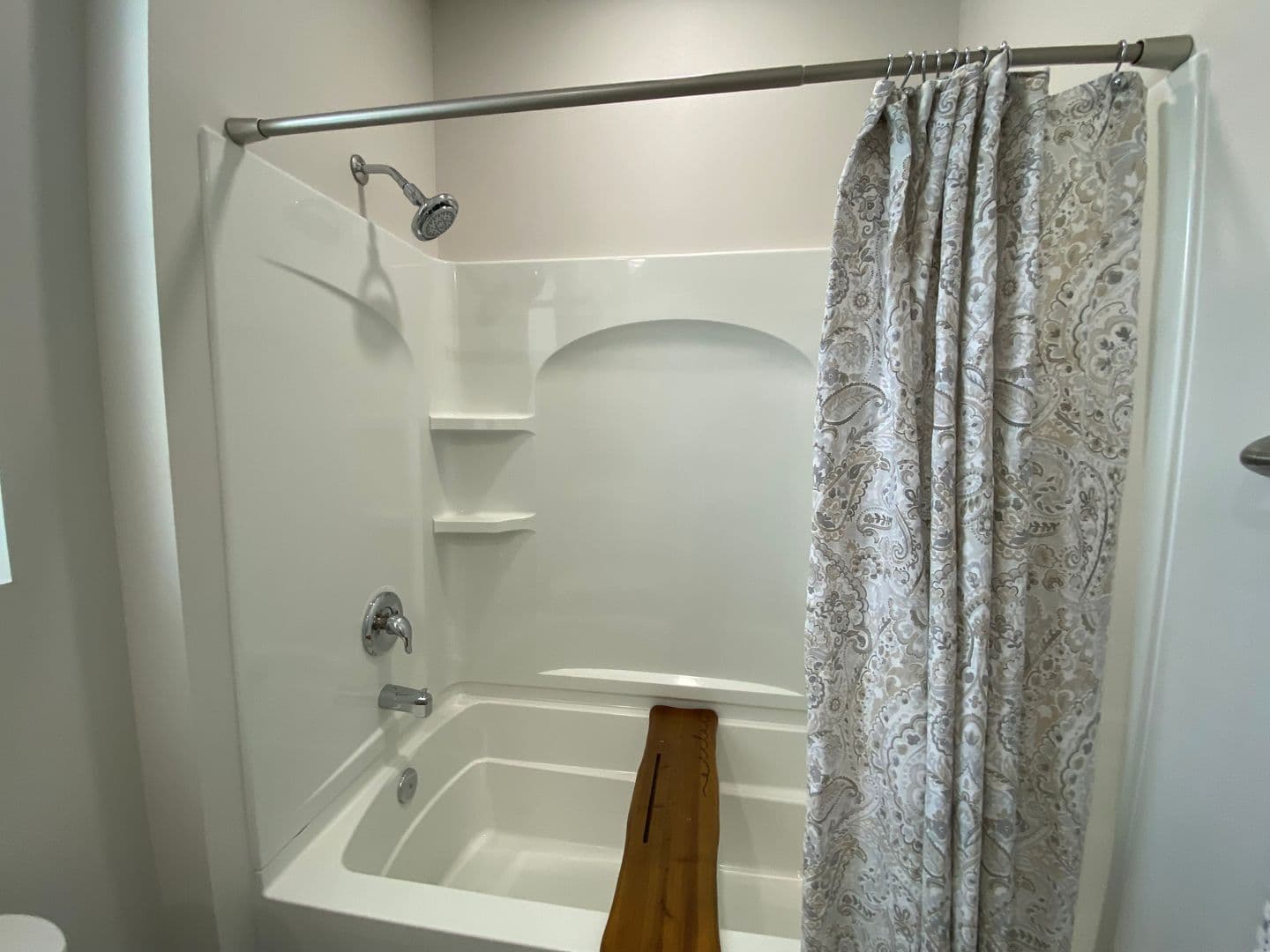 Omaha Apartment: 13041 Cornhusker Road