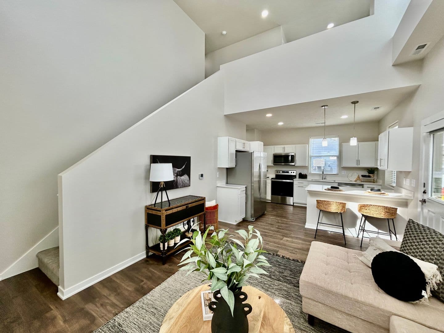 Omaha Apartment: 13041 Cornhusker Road