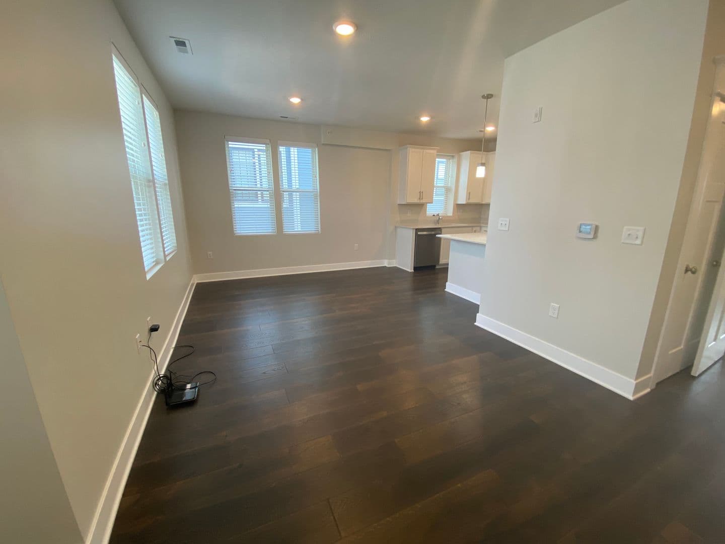 Omaha Apartment: 13178 Lincoln Road