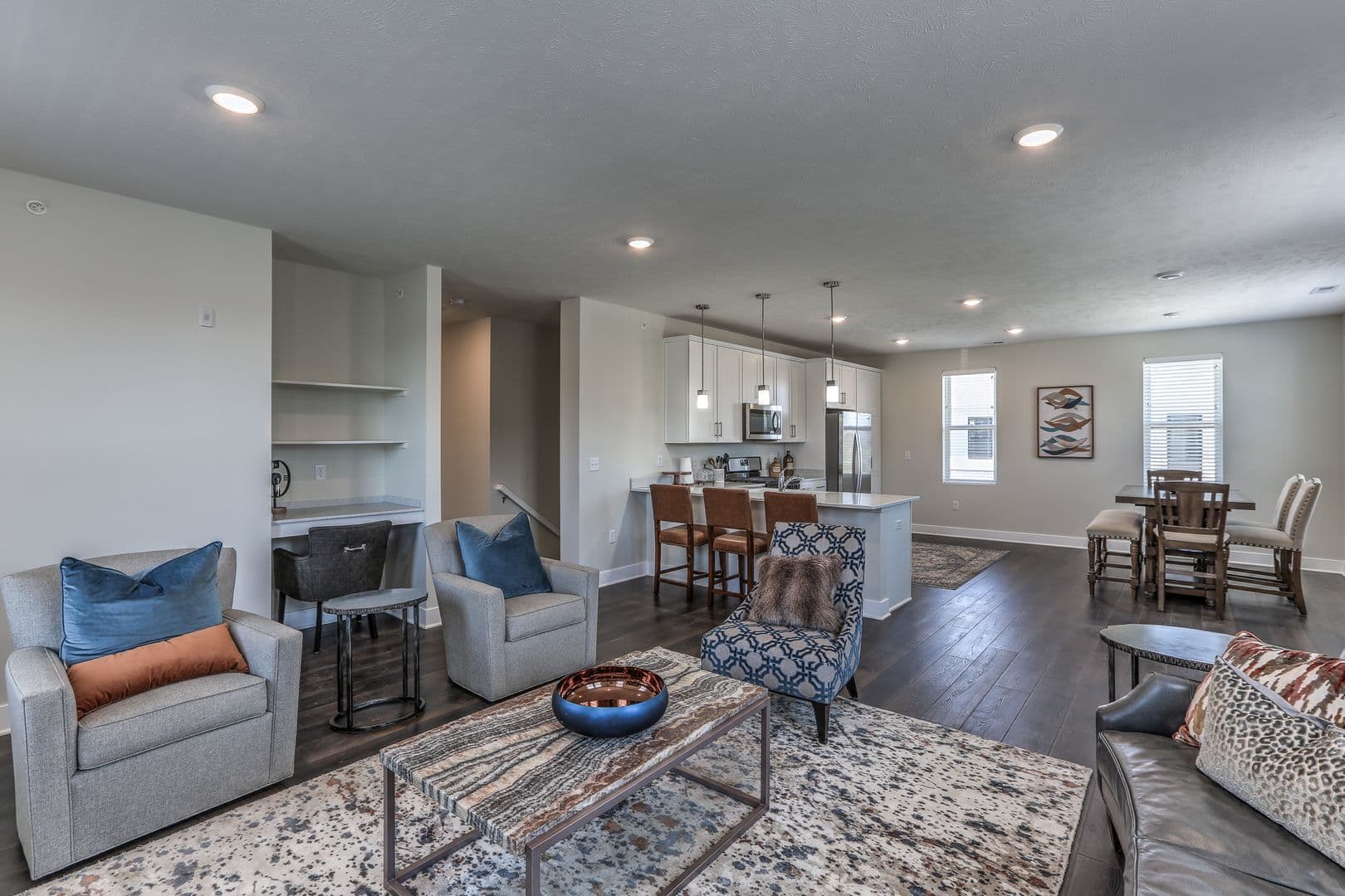 Elkhorn Apartment: 6108 Coventry Drive 102