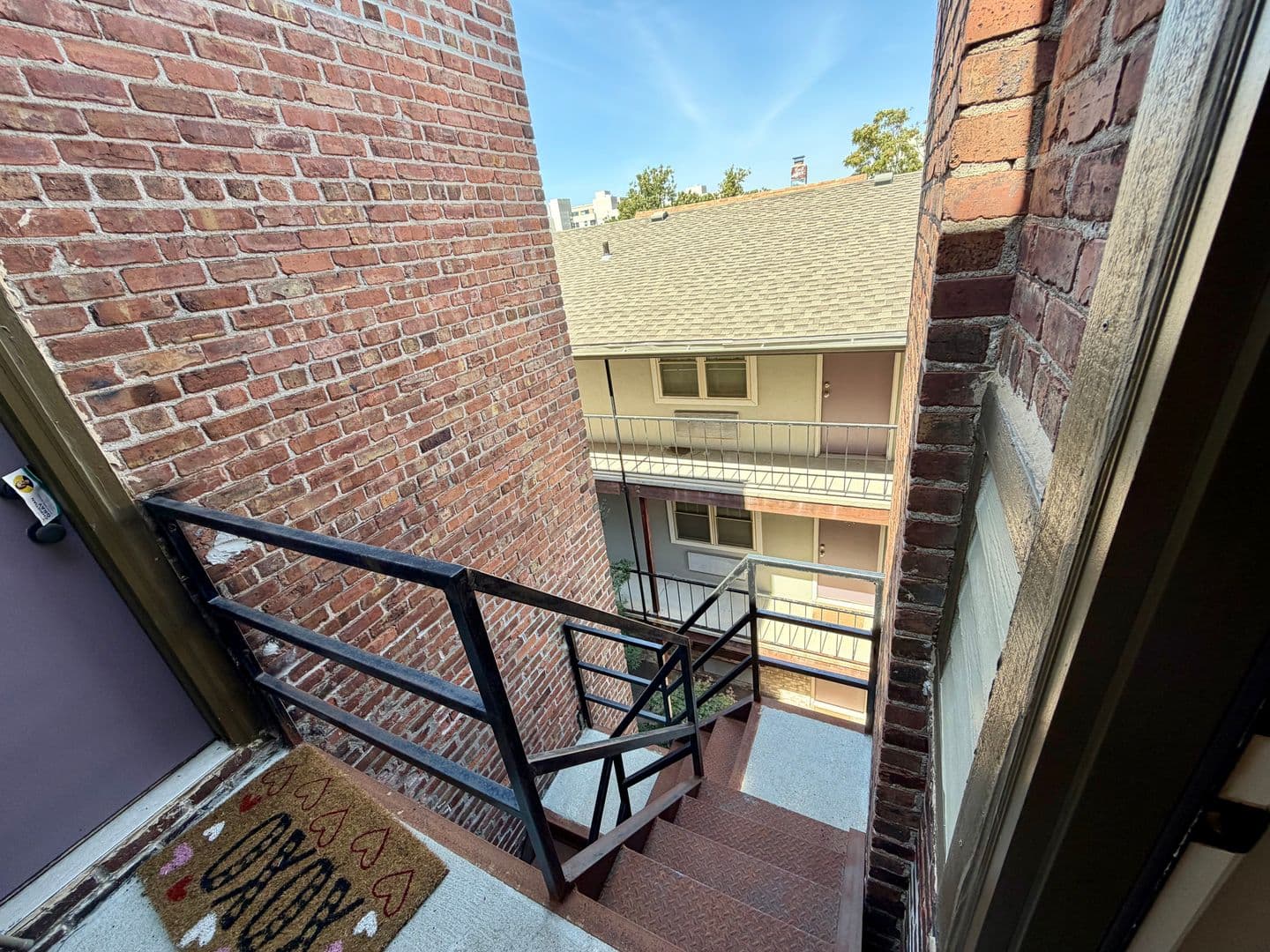 Omaha Apartment: 515 S. 31st Street