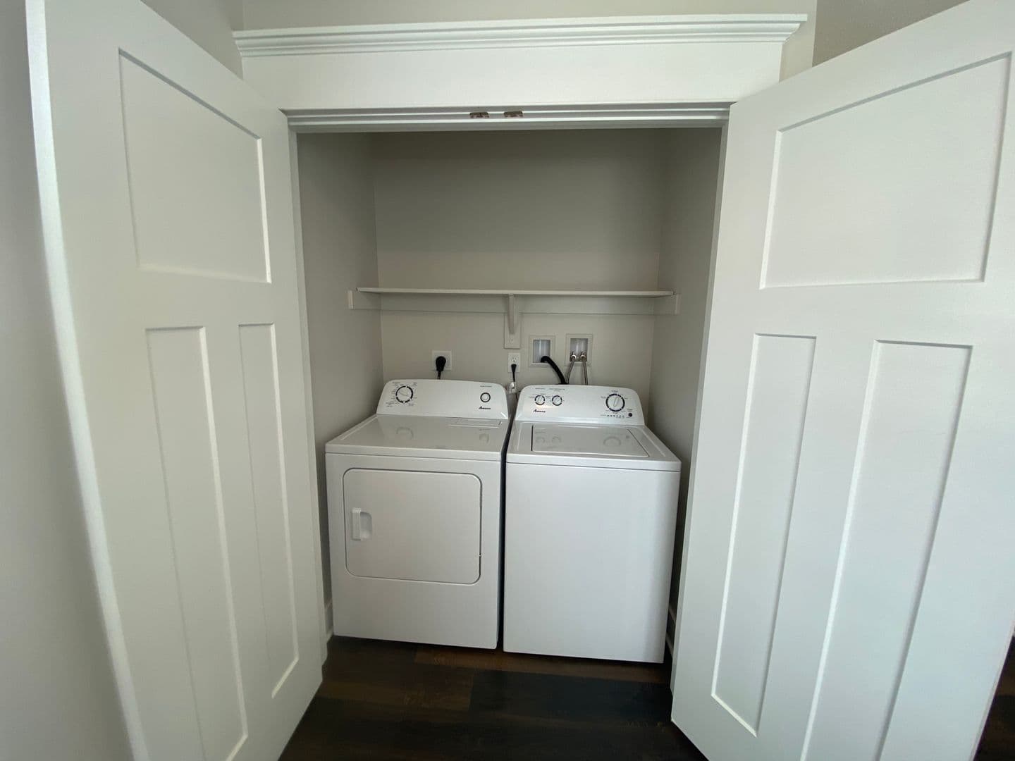 Omaha Apartment: 13041 Cornhusker Road