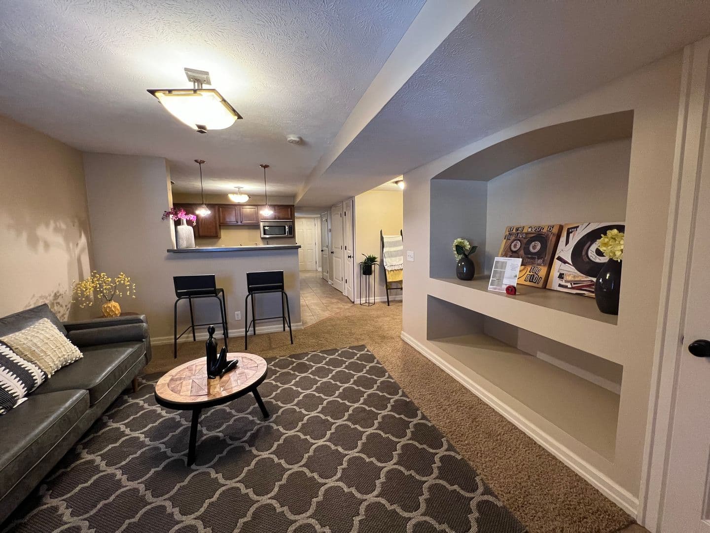 Omaha Apartment: 601-617 S. 31st Avenue