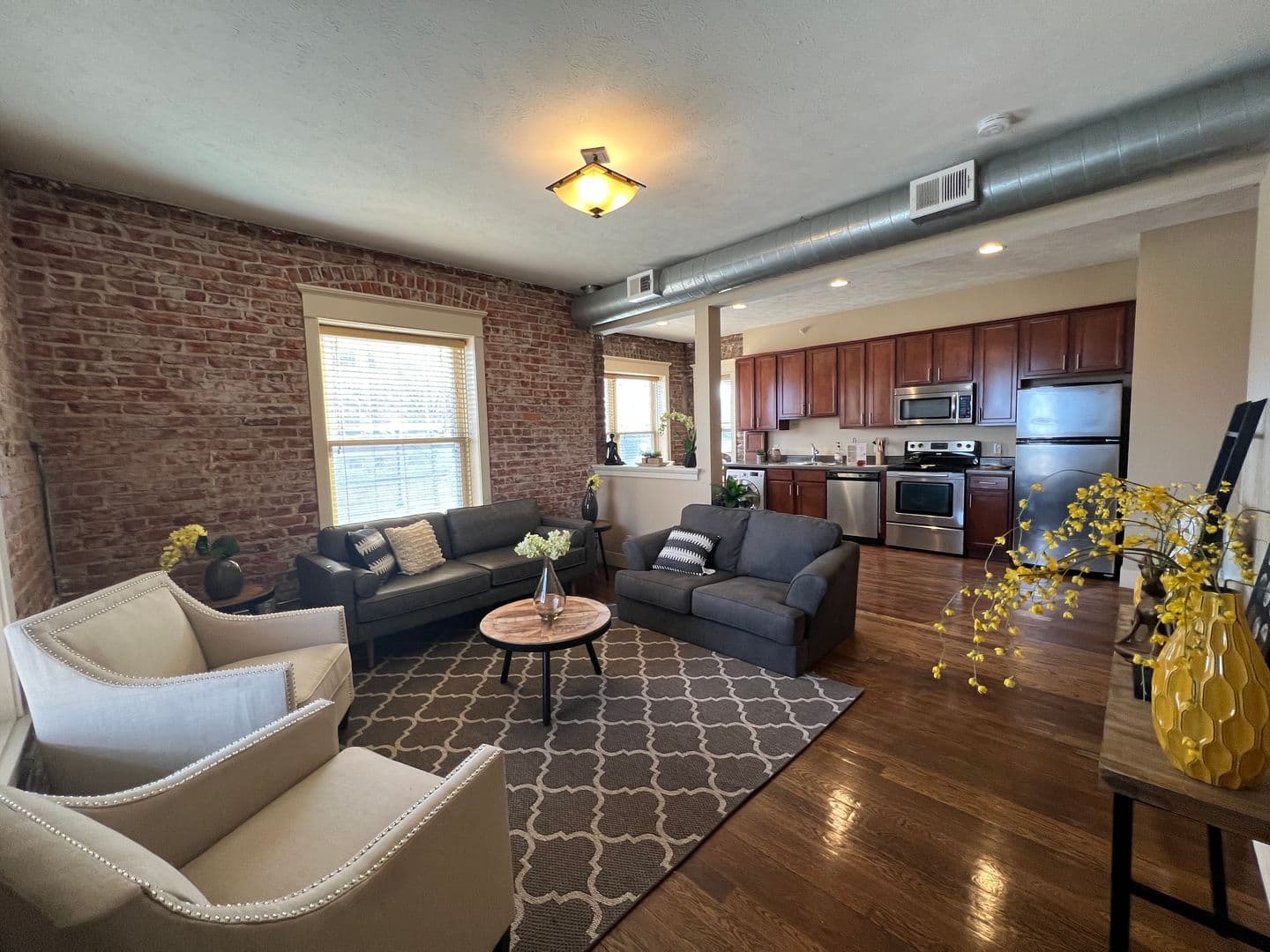 Omaha Apartment: 2934 Leavenworth