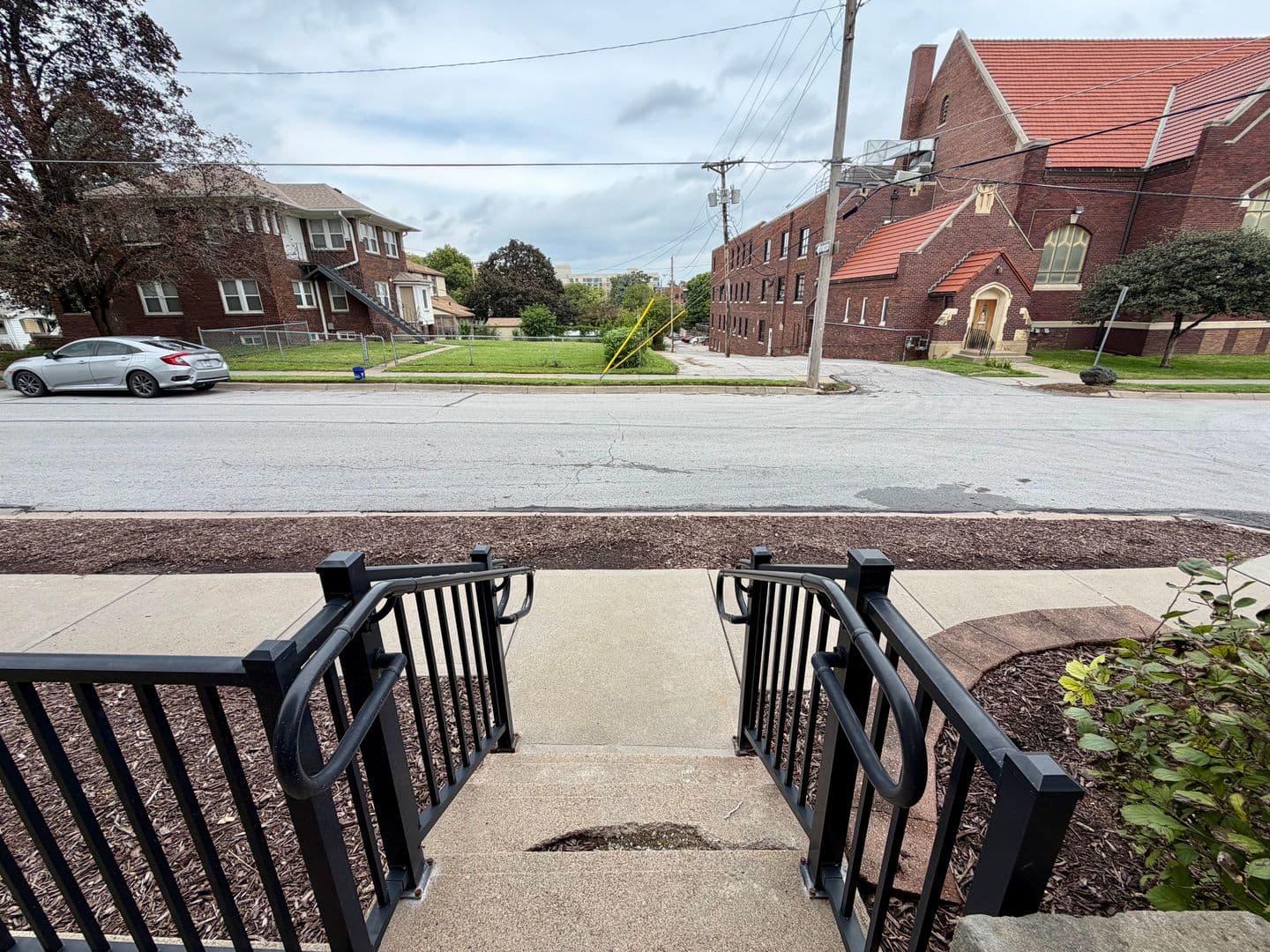 Omaha Apartment: 601-617 S. 31st Avenue