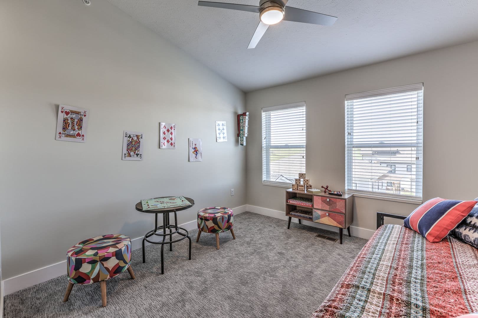 Omaha Apartment: 13178 Lincoln Road