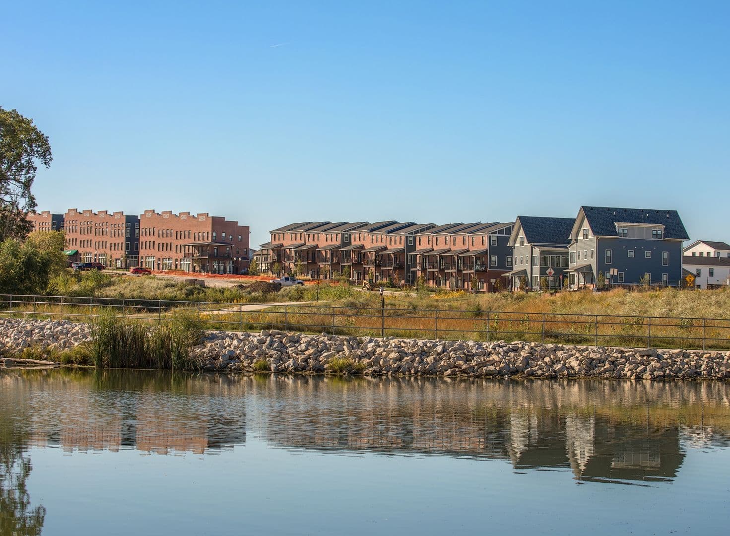 Omaha Apartment: 13108 Lincoln Road