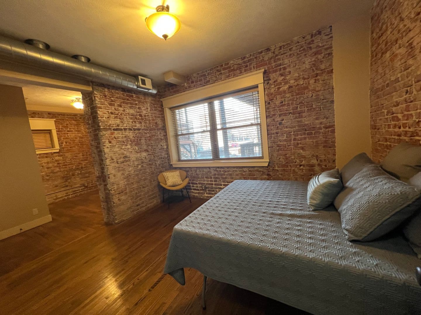 Omaha Apartment: 2934 Leavenworth