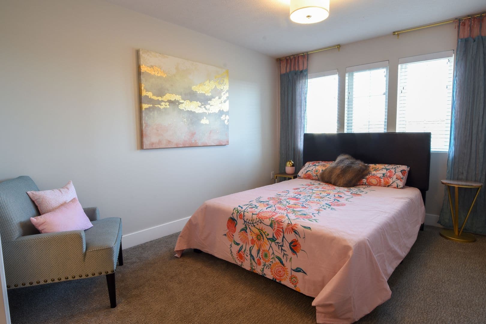 Omaha Apartment: 13178 Lincoln Road