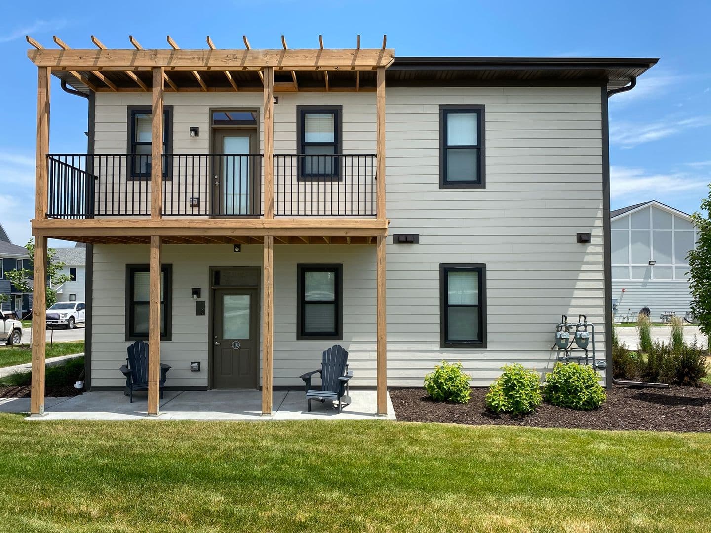 Omaha Apartment: 13178 Lincoln Road