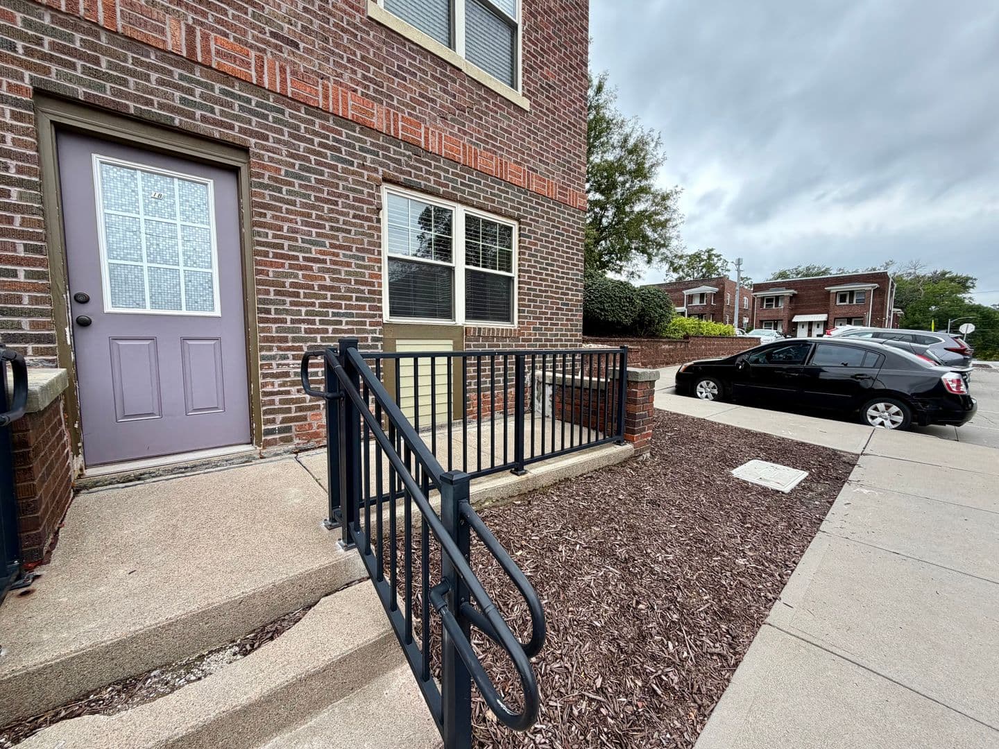 Omaha Apartment: 601-617 S. 31st Avenue
