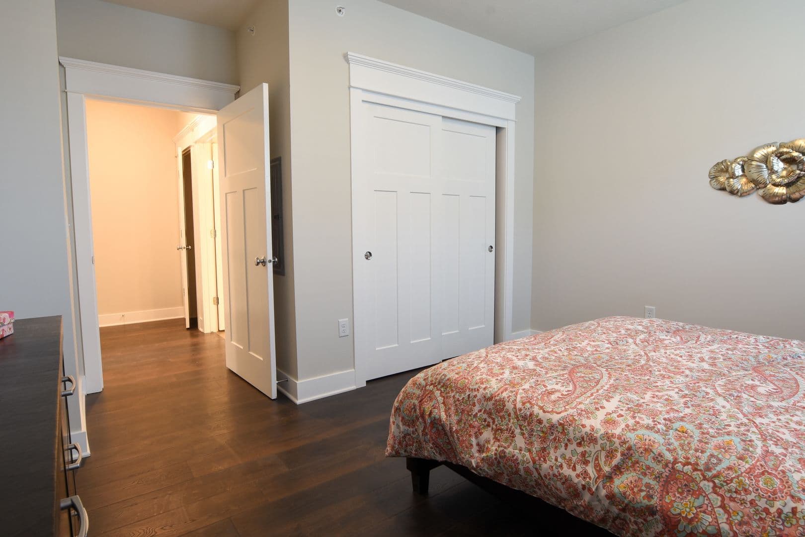 Omaha Apartment: 13178 Lincoln Road