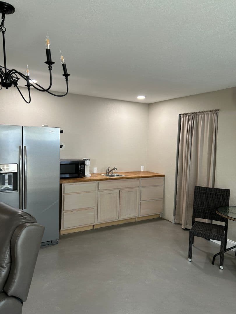 Cape Coral Condo: 1430 NE 4th Terrace