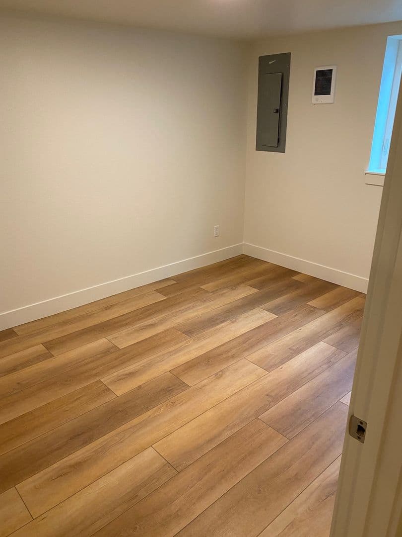 Portland House: 6144 N Willamette Blvd