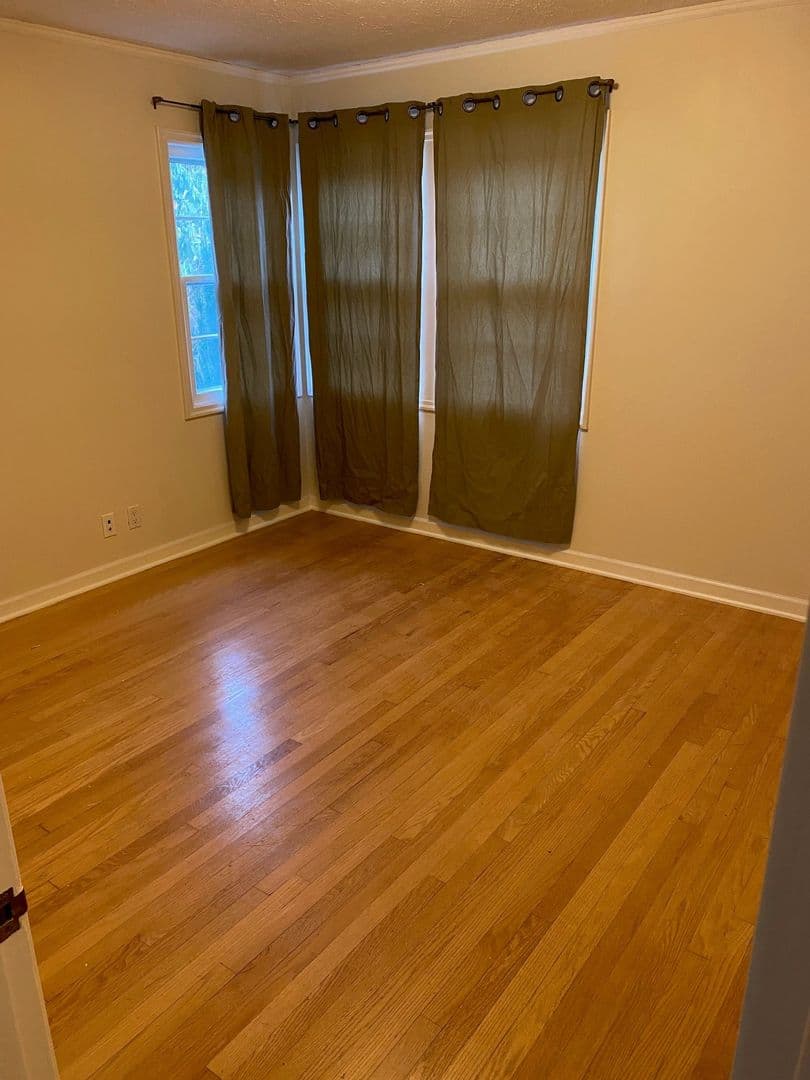 Portland House: 6144 N Willamette Blvd