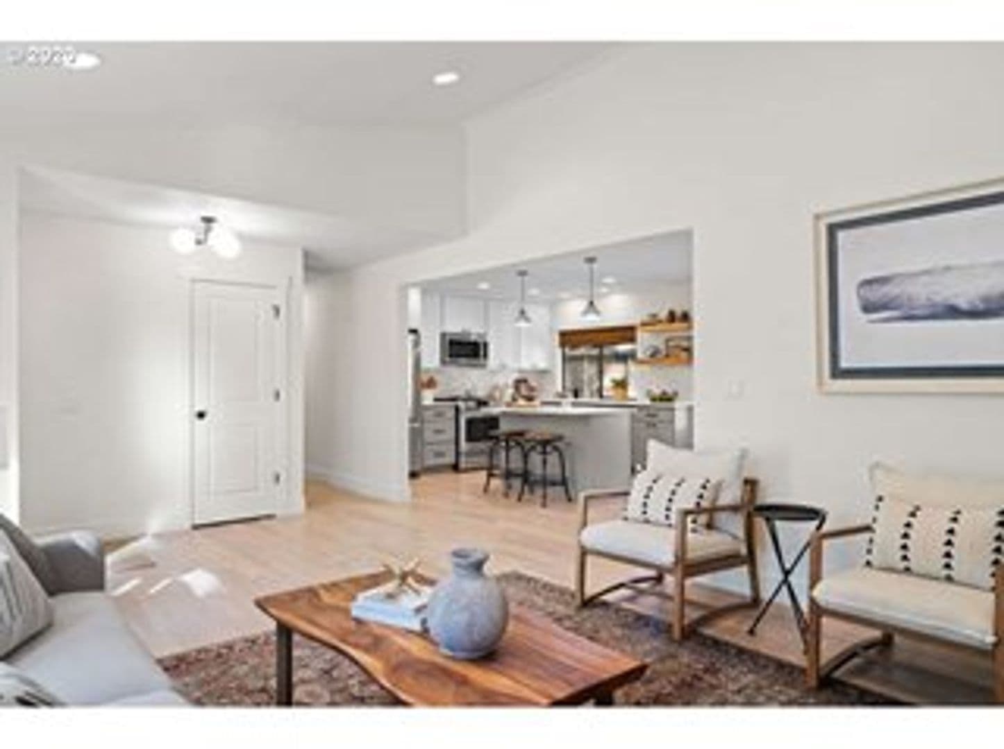Lake Oswego House: 3745 Division Court