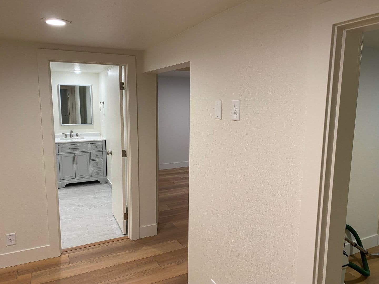 Portland House: 6144 N Willamette Blvd