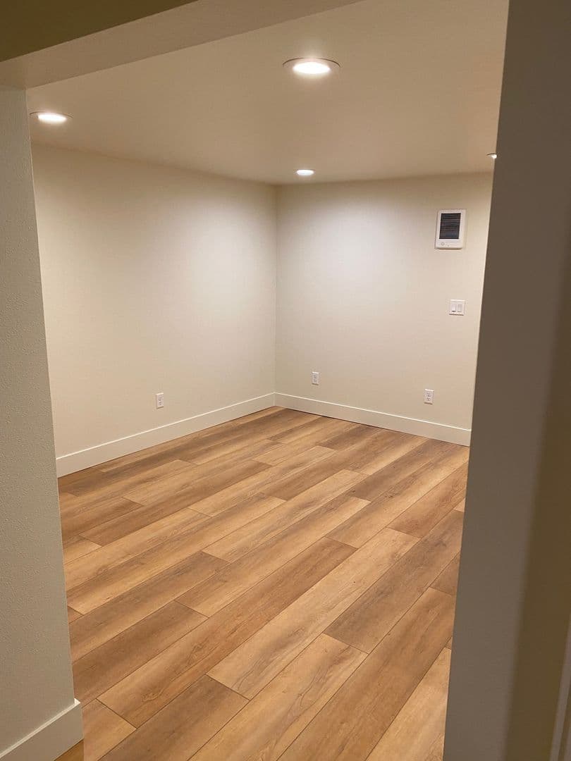 Portland House: 6144 N Willamette Blvd