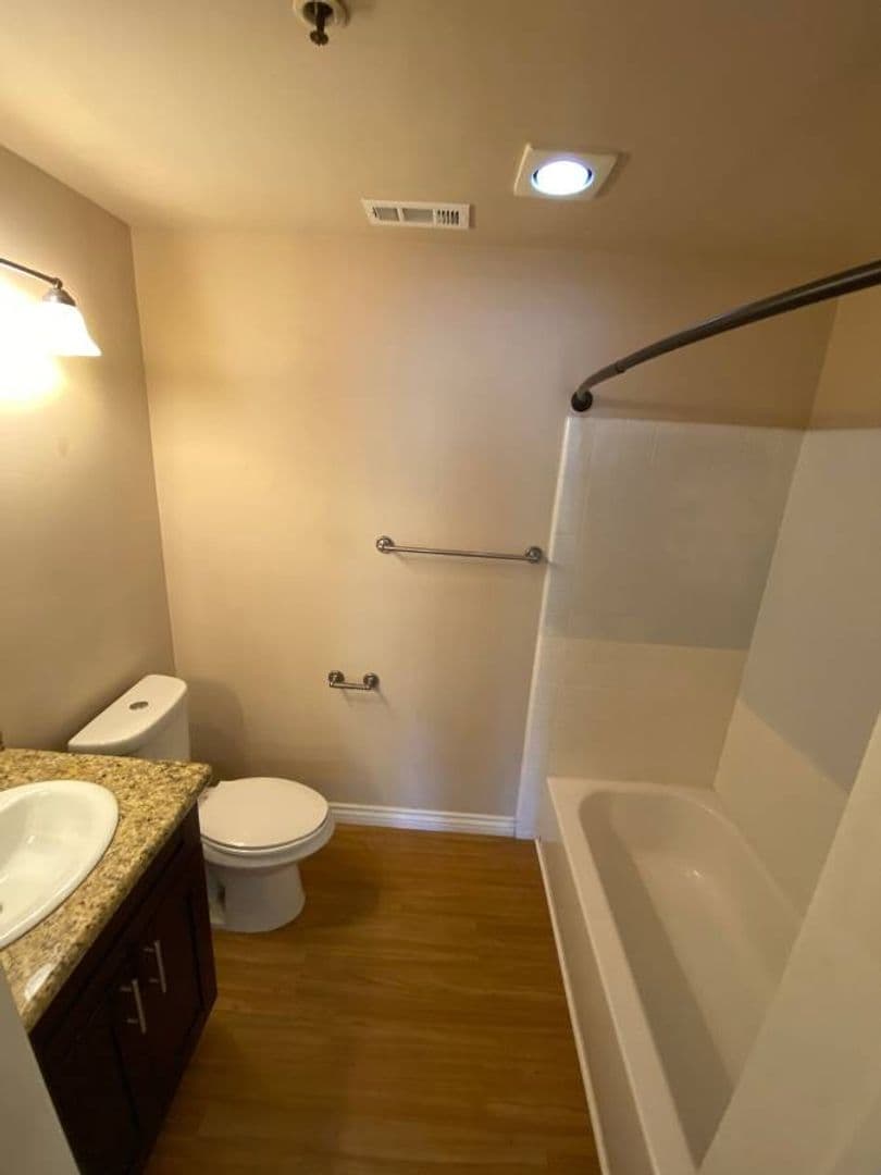San Diego Condo: 11233 Tierrasanta Blvd. #22