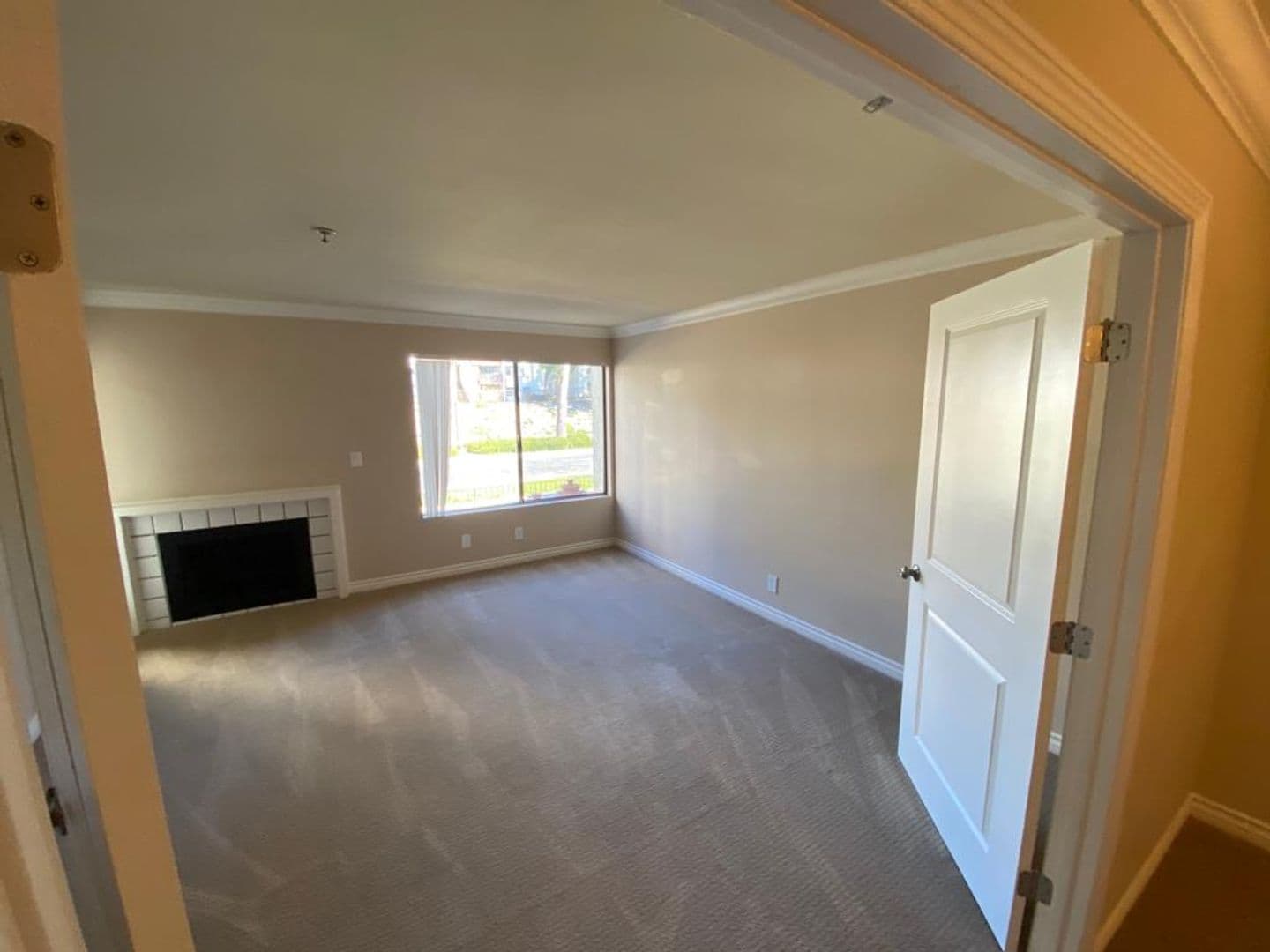 San Diego Condo: 11233 Tierrasanta Blvd. #22