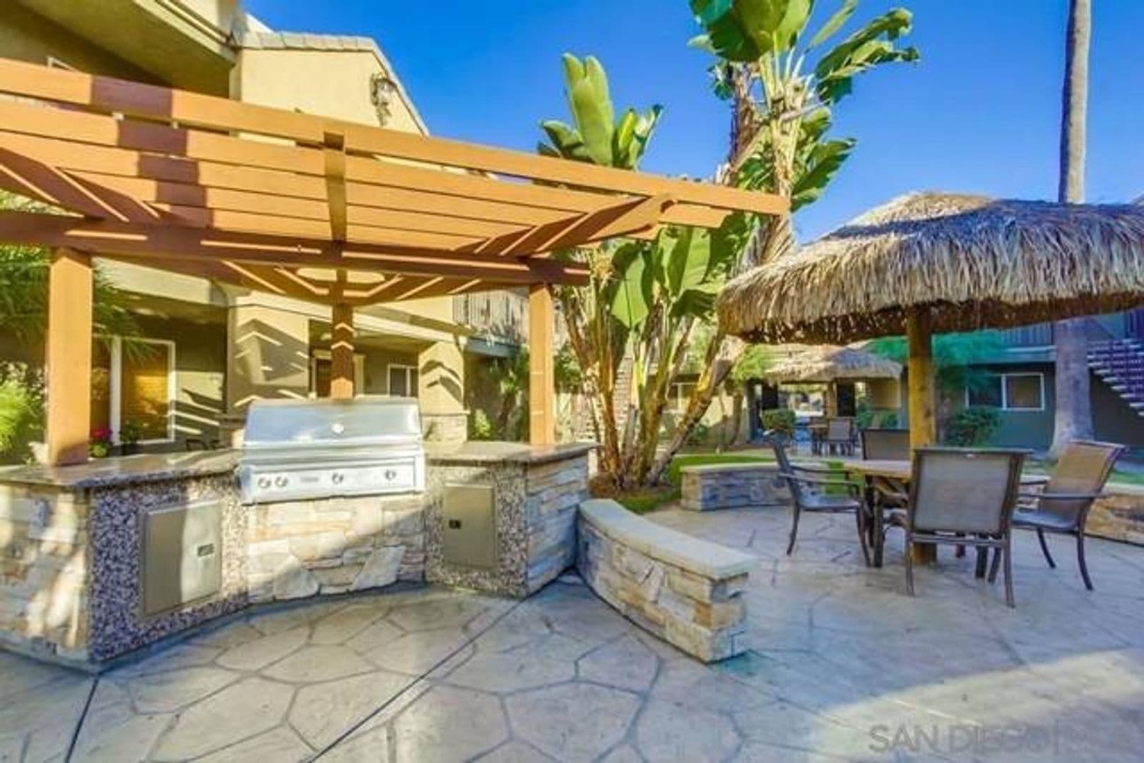 El Cajon House: 800 N. Mollison Ave. #23