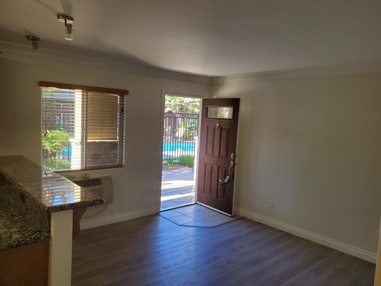 El Cajon House: 800 N. Mollison Ave. #23