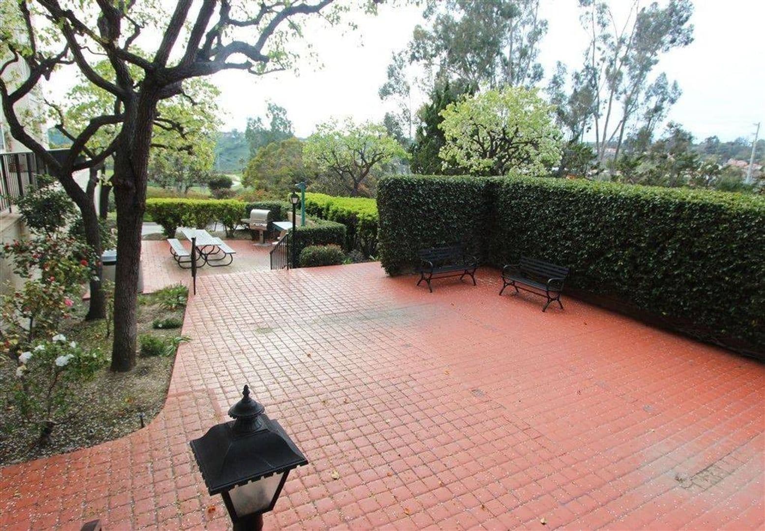 San Diego Condo: 11233 Tierrasanta Blvd. #22