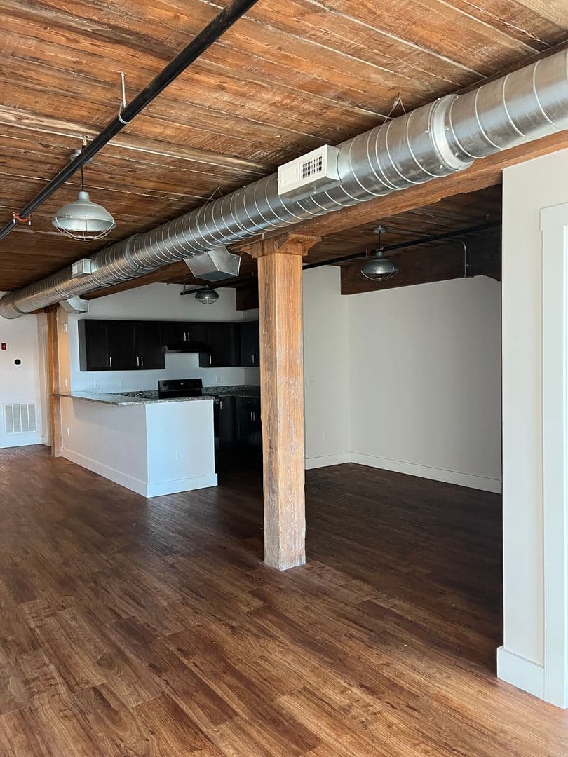 Pawtucket Apartment: 200 Esten Ave