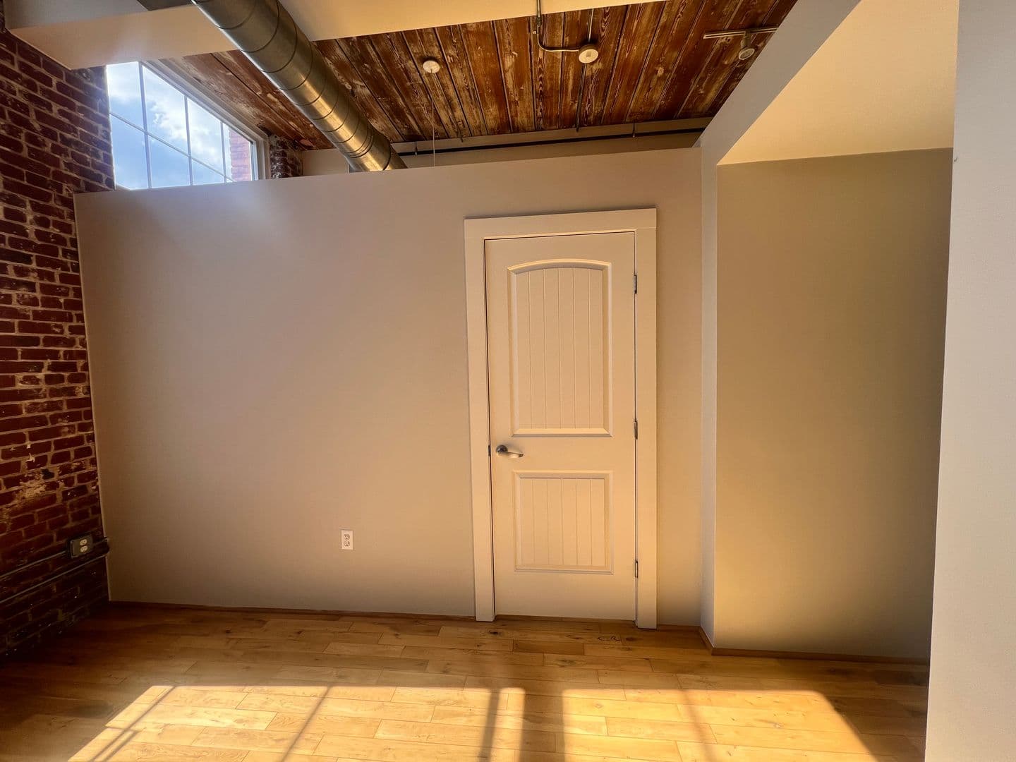 North Providence Apartment: 180 Waterman Ave