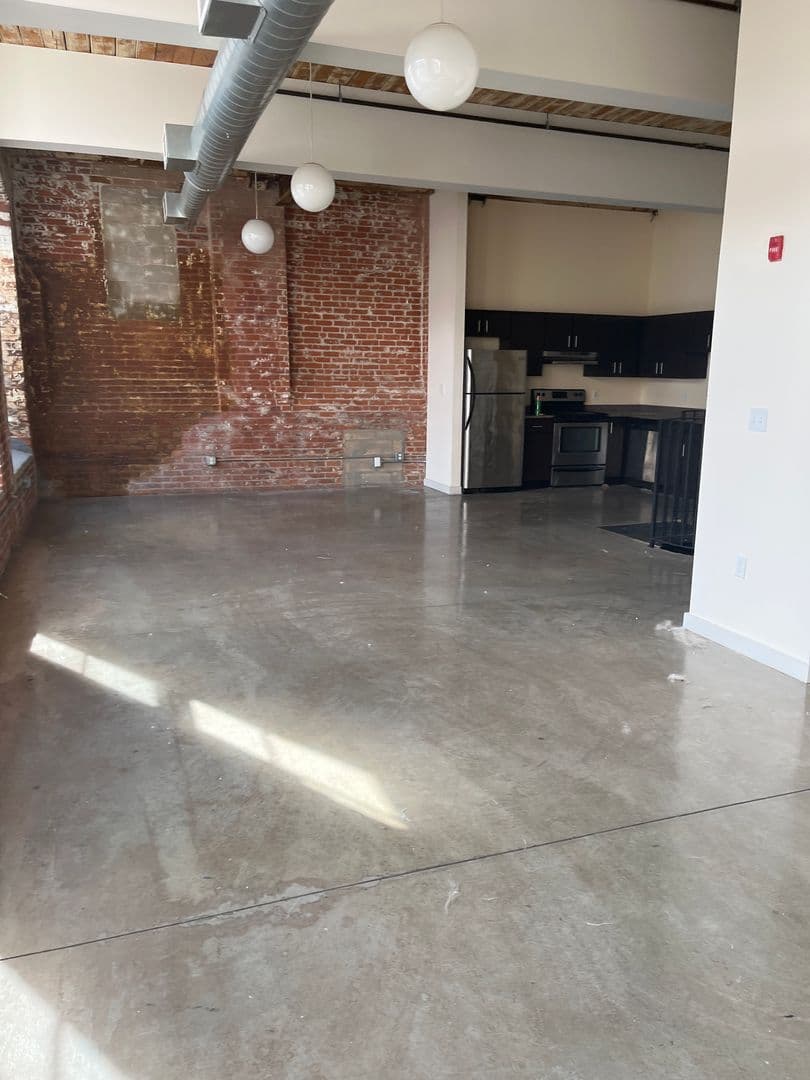 North Providence Apartment: 180 Waterman Ave