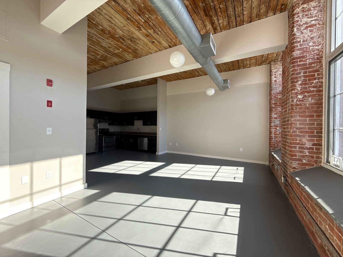 North Providence Apartment: 180 Waterman Ave