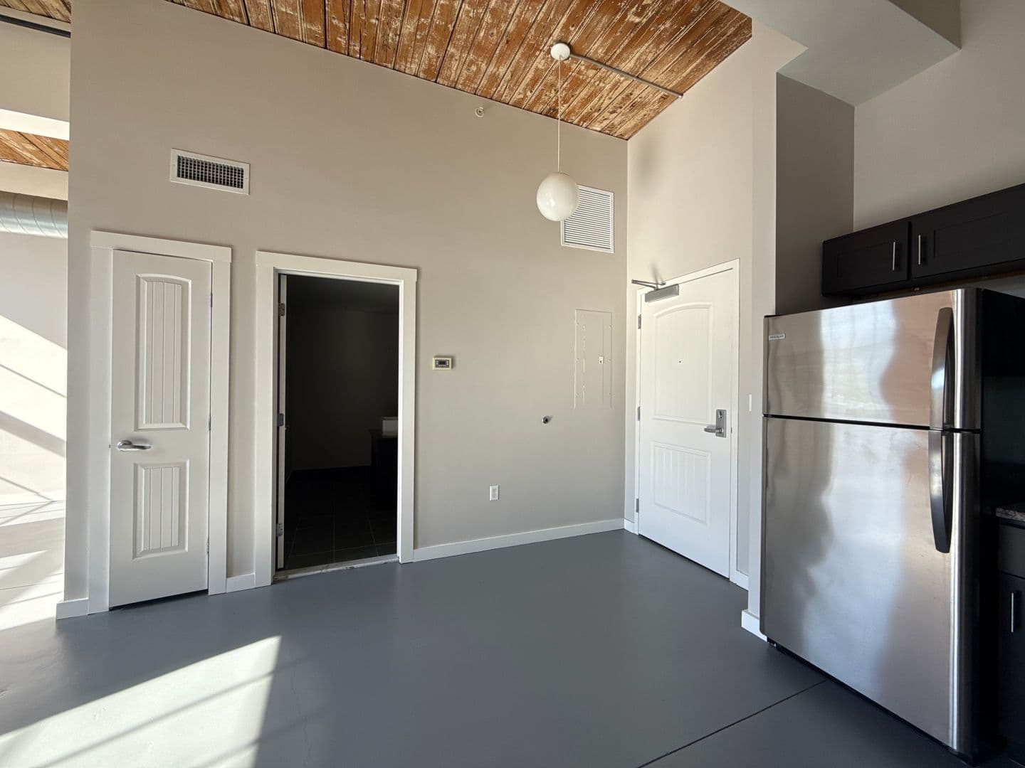 North Providence Apartment: 180 Waterman Ave