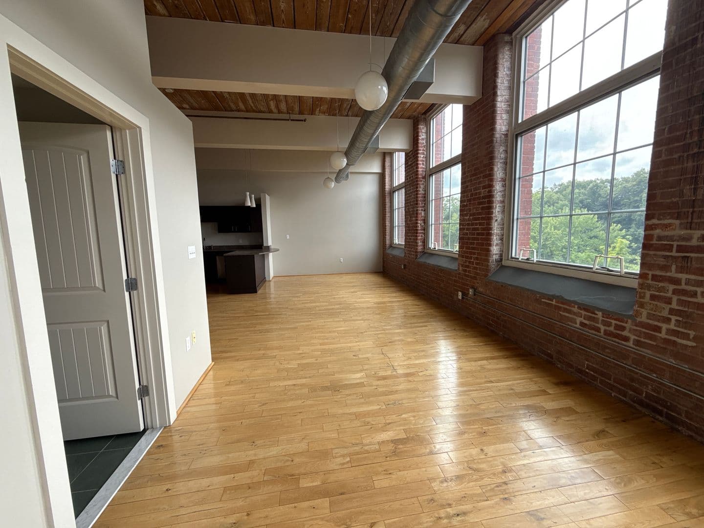North Providence Apartment: 180 Waterman Ave