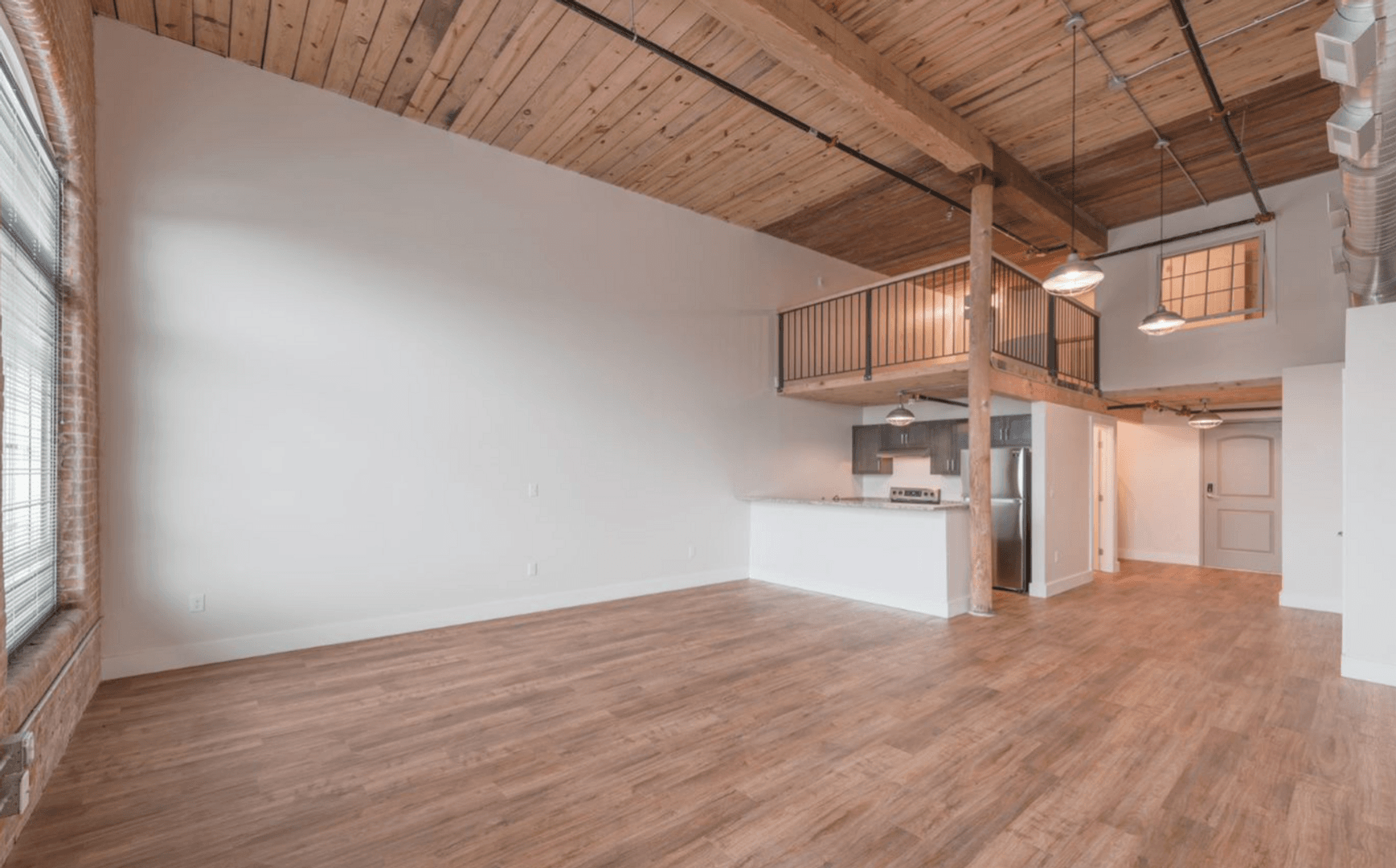 Pawtucket Apartment: 200 Esten Ave