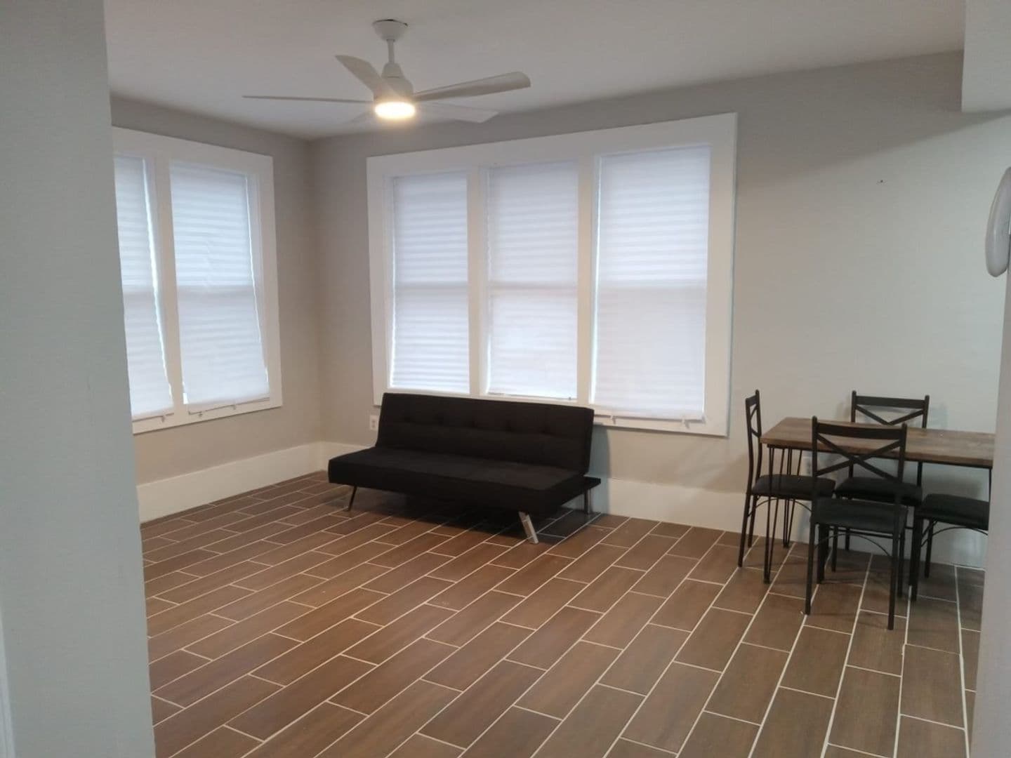 Washington Apartment: 1717 17th Street, NW