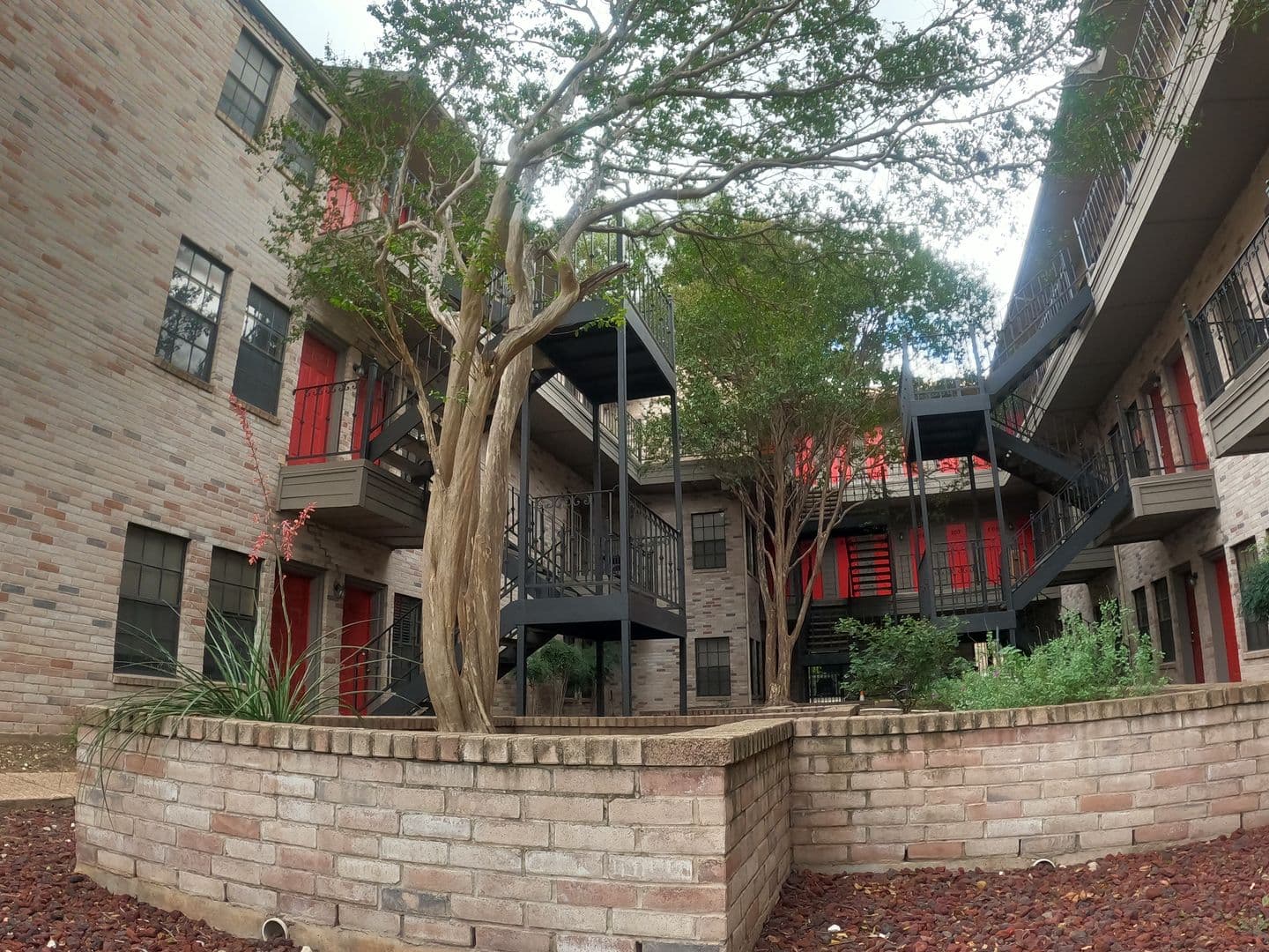 Austin Condo: 2216 San Gabriel #106