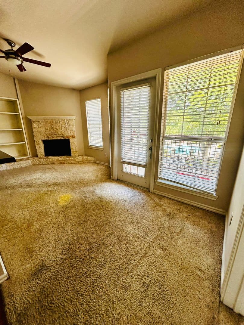 Austin Condo: 6804 N Capital of Texas Hwy