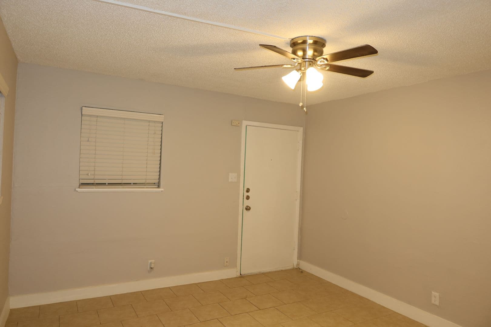 Austin Condo: 202 E 45