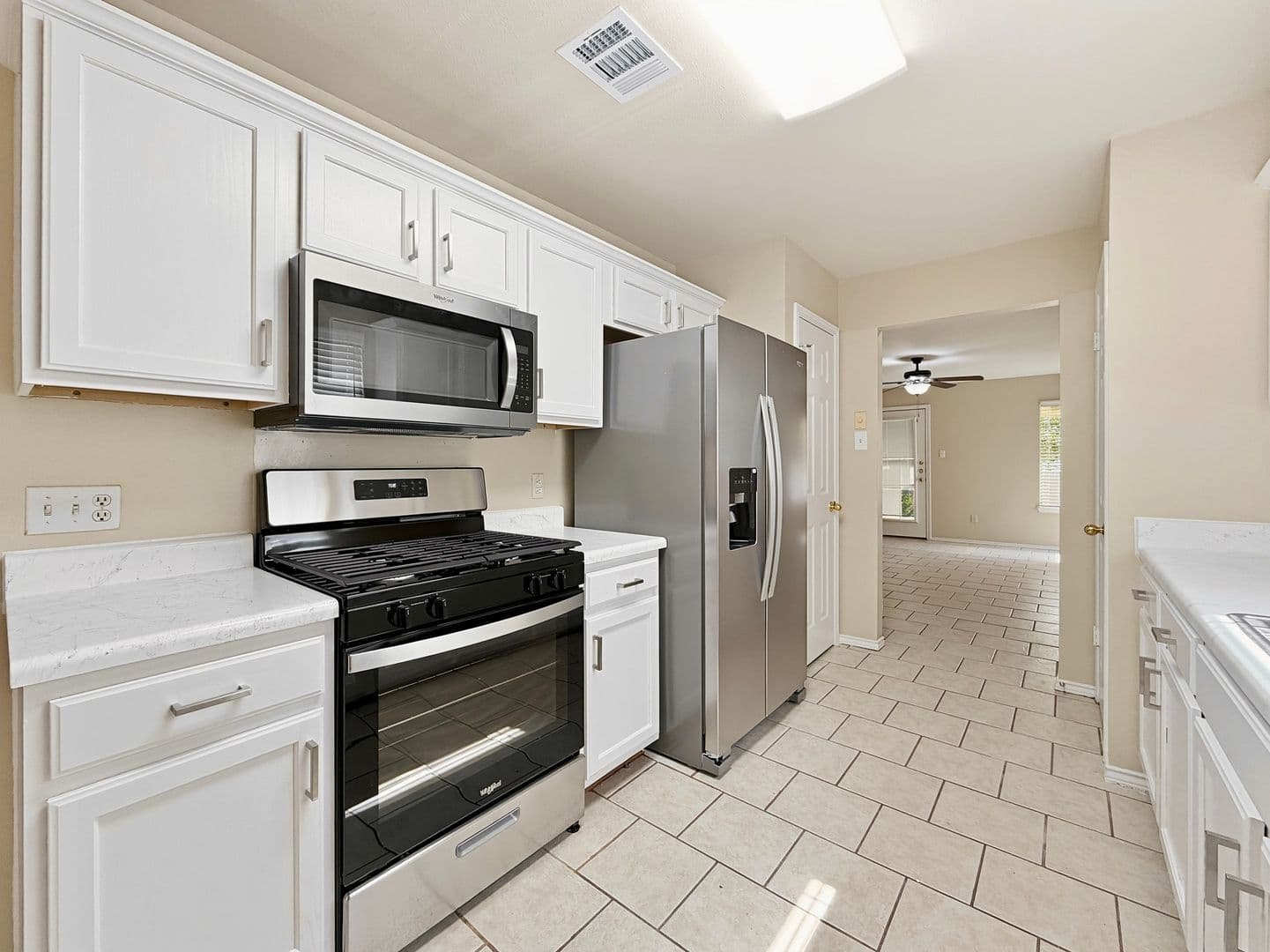 Austin House: 11123 Canterbury Tales Lane