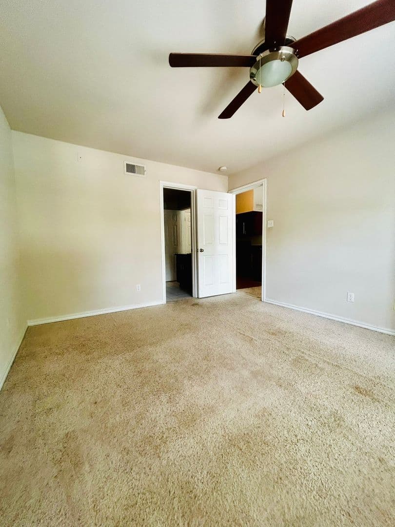 Austin Condo: 6804 N Capital of Texas Hwy