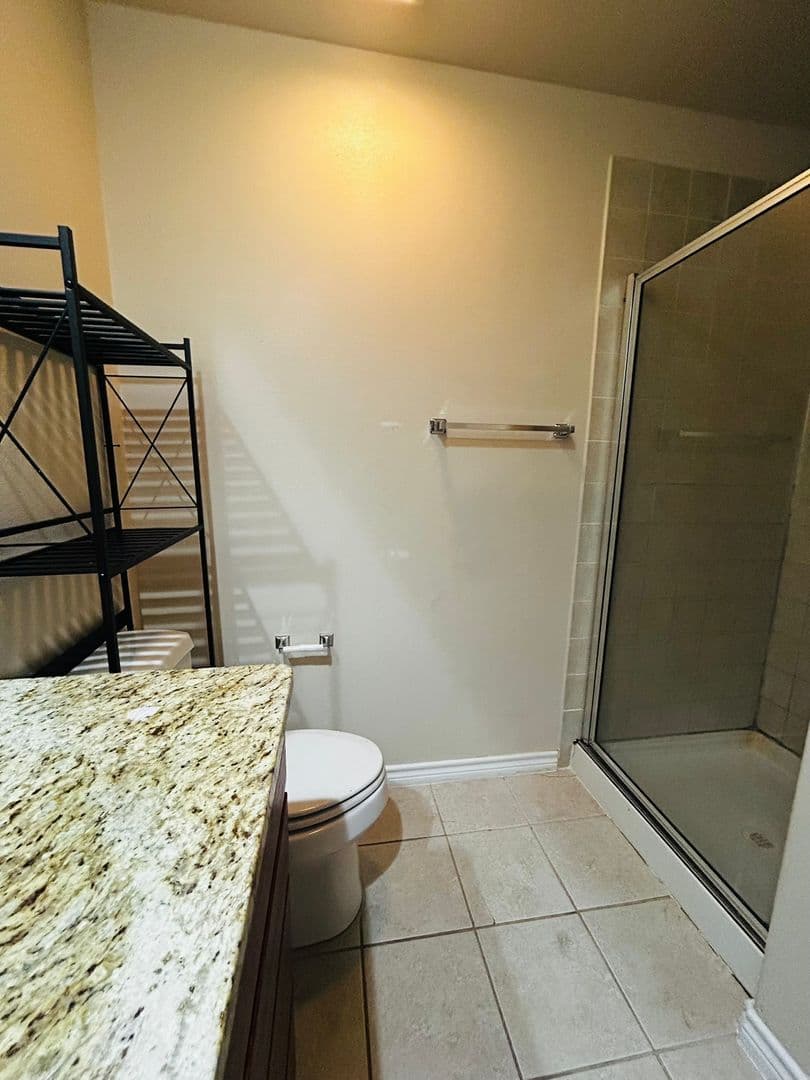 Ausitn Townhome: 305 East 31