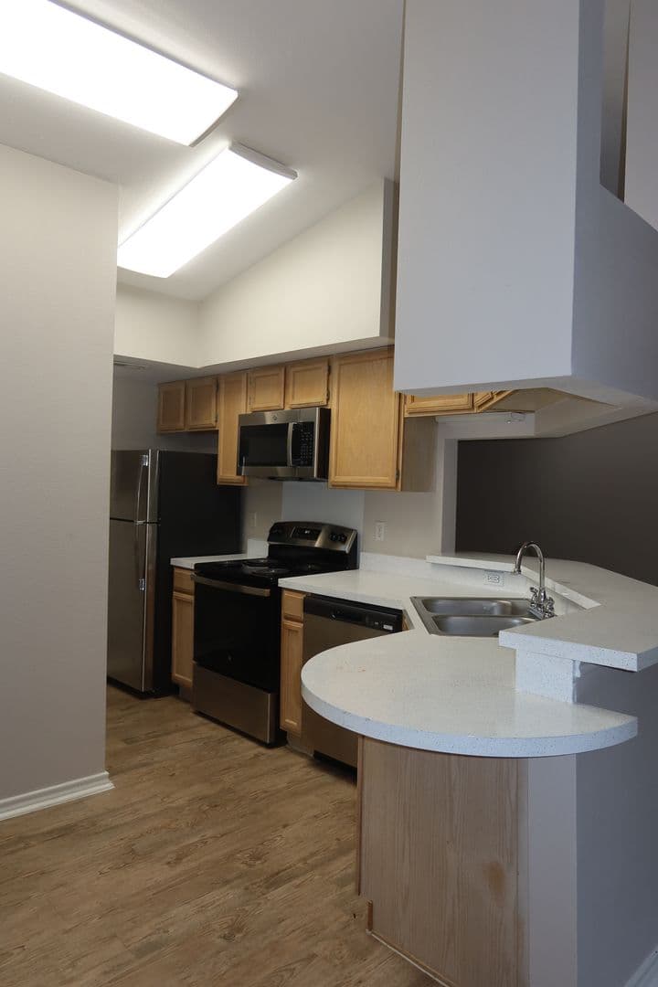 Austin Condo: 6804 N Capital of Texas Hwy