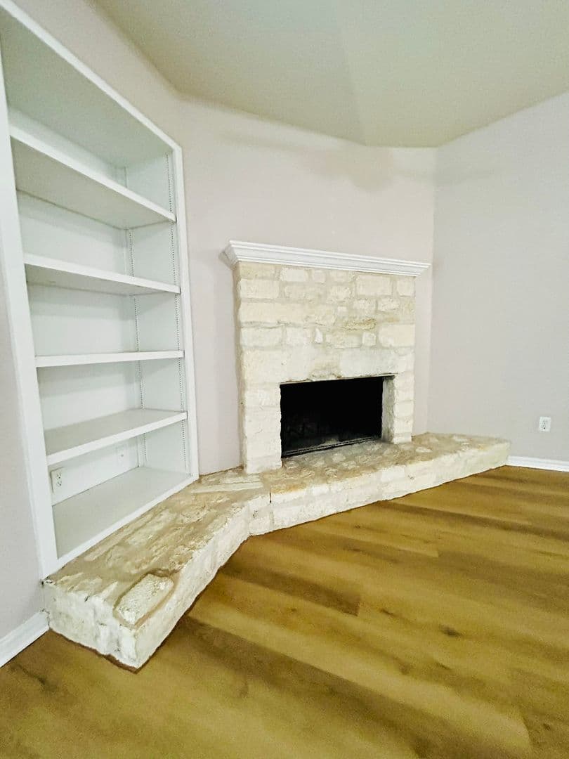 Austin Condo: 6804 N Capital of Texas Hwy