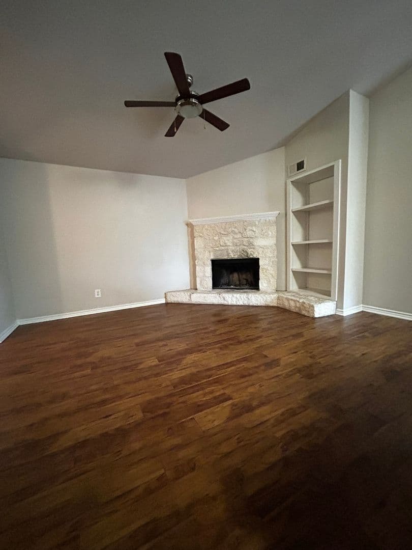 Austin Condo: 6804 N Capital of Texas Hwy