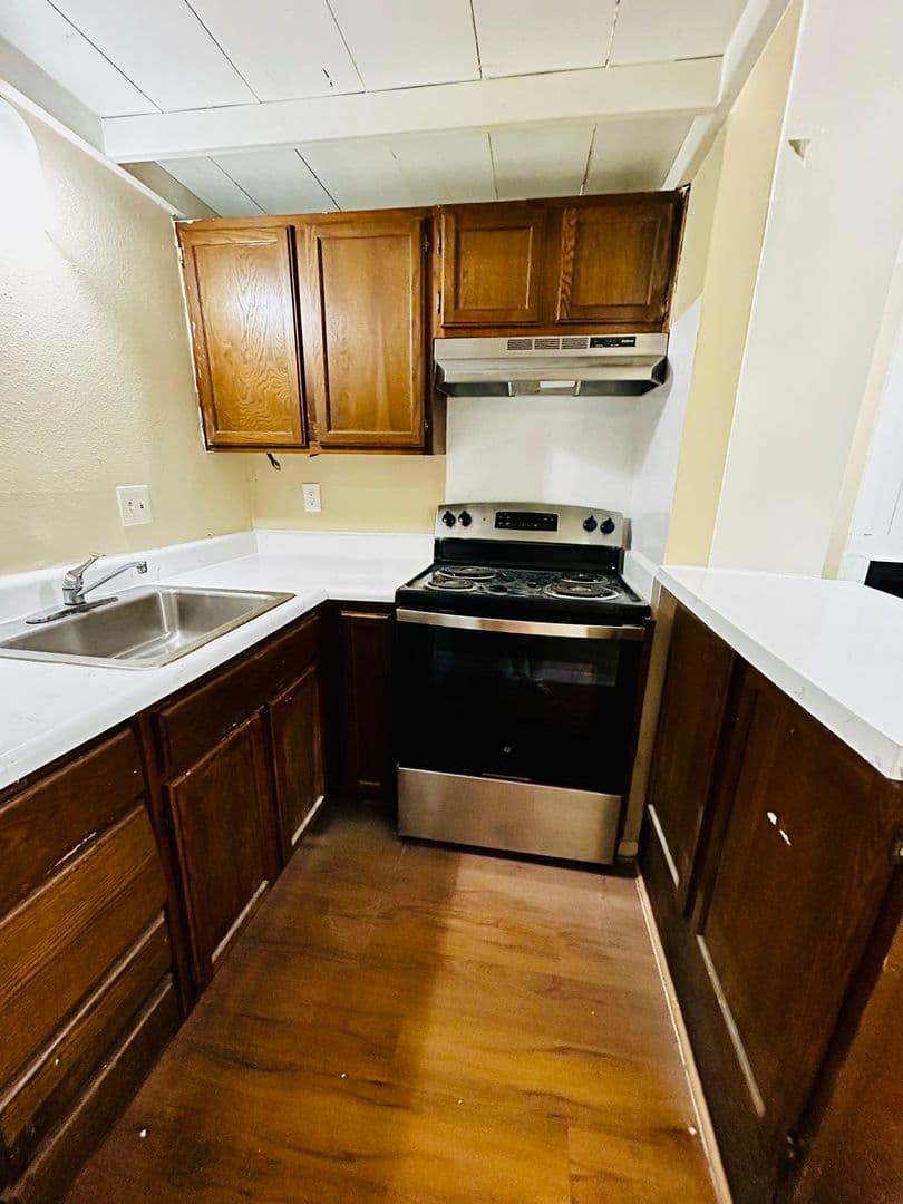 Austin Condo: 1000 West 26th Street