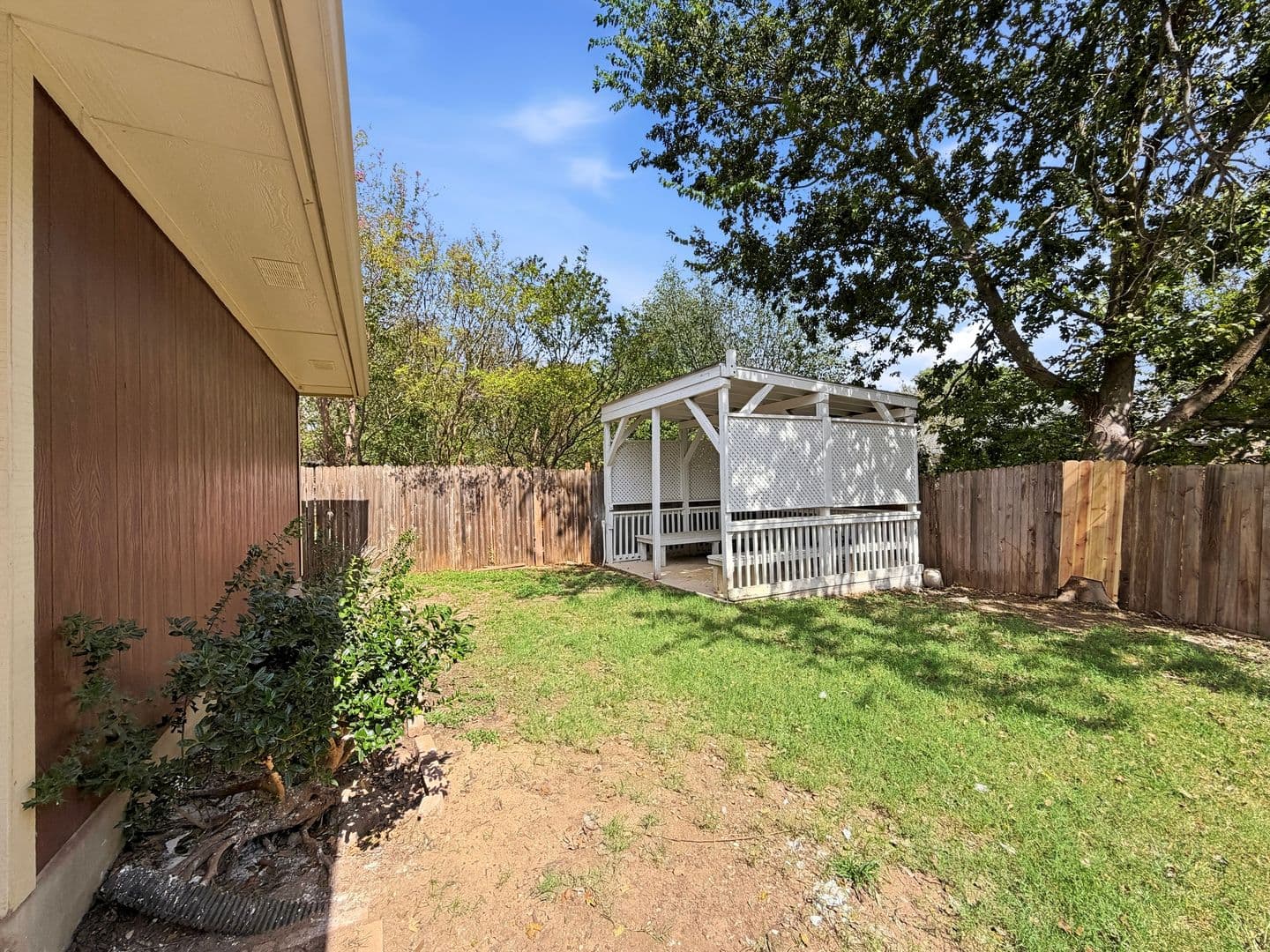 Austin House: 11123 Canterbury Tales Lane